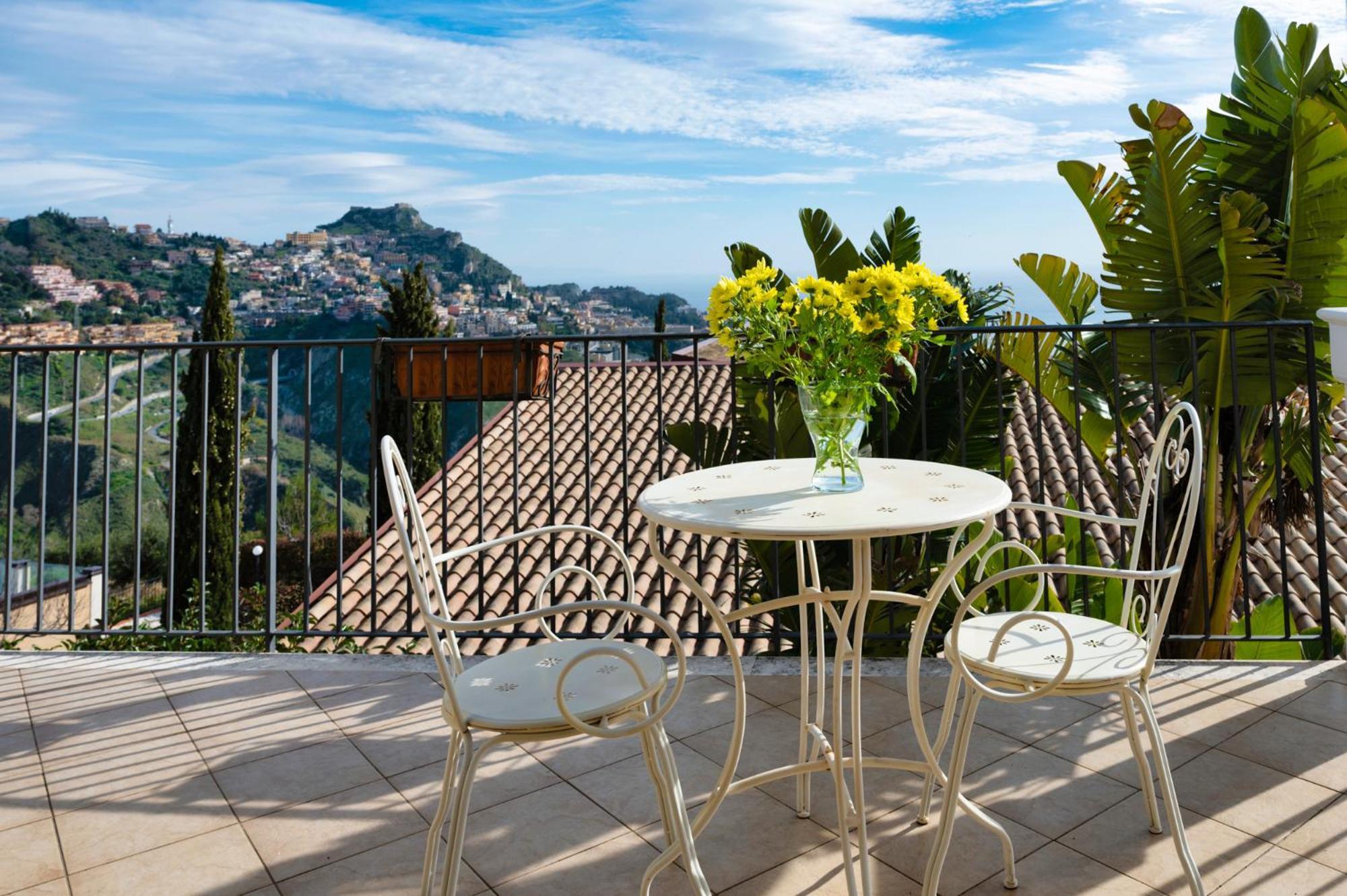 Casa Mathea Villa Taormina Buitenkant foto